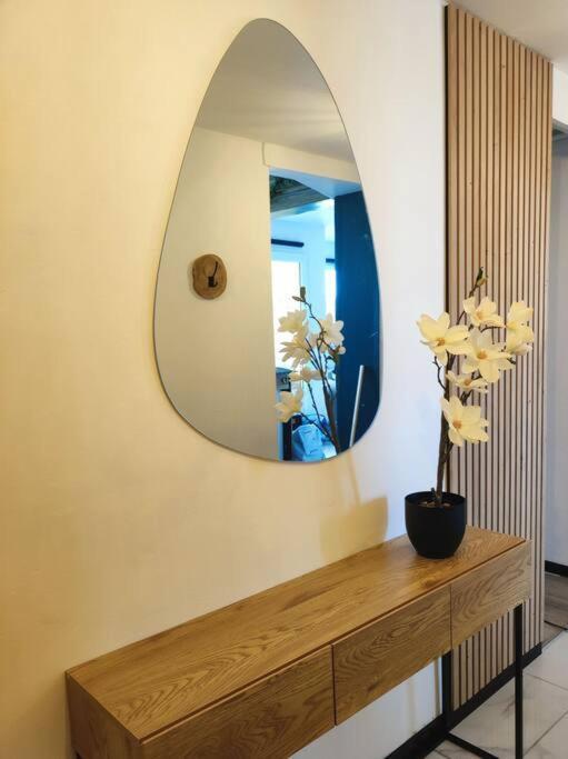 Calais Plage-Gare Appartement Elegant Tout Equipe Exterior photo